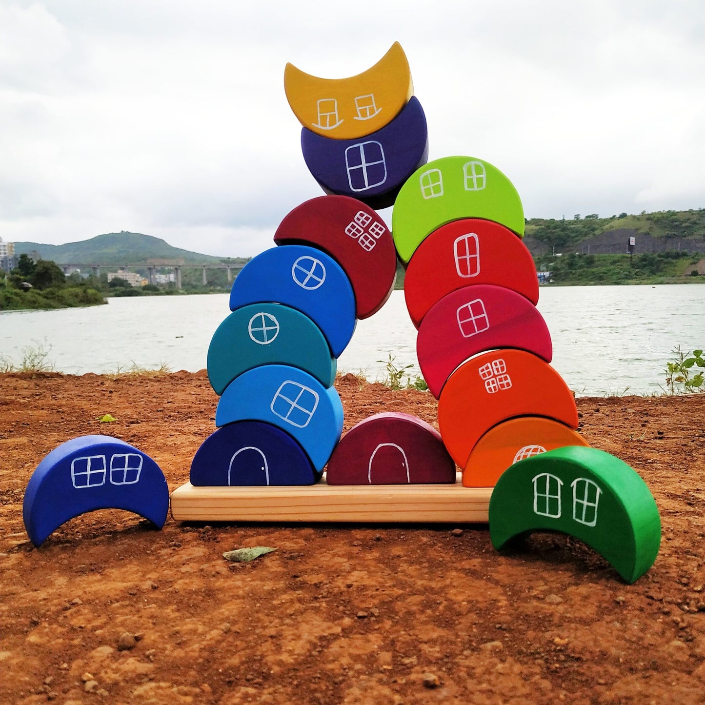 Moon Arch Rainbow Stacker | 15 Pieces